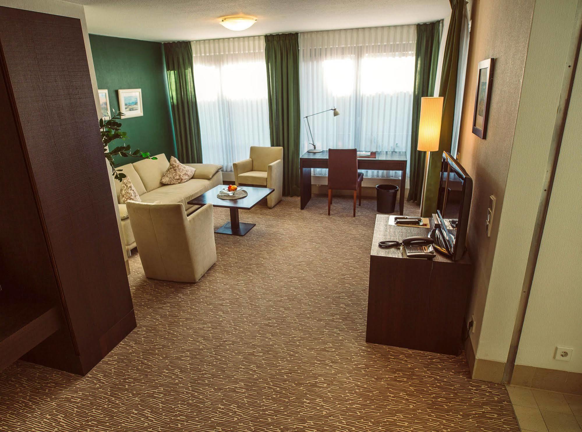 Lindenhof Hotel Tepe Damme Kültér fotó