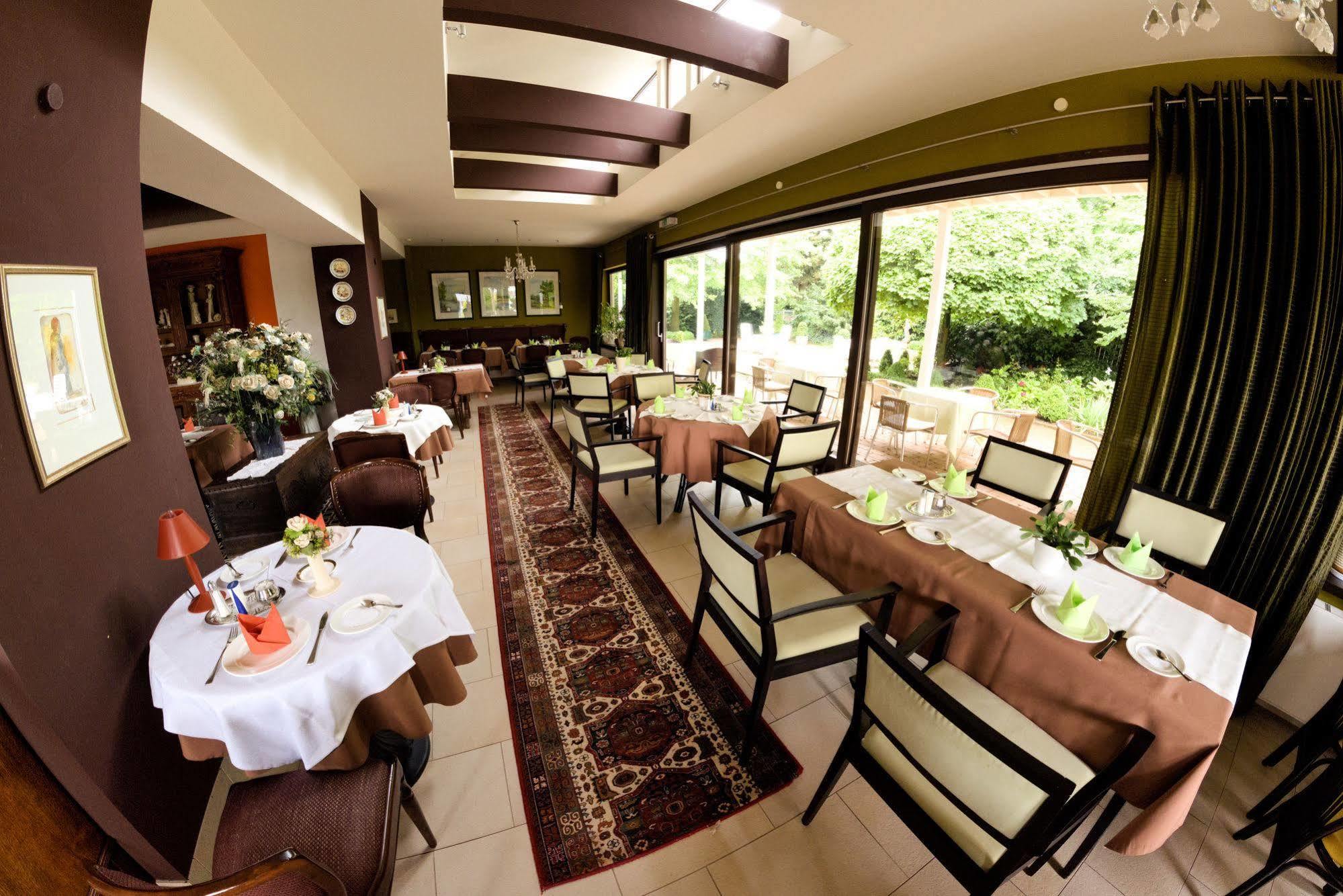 Lindenhof Hotel Tepe Damme Kültér fotó